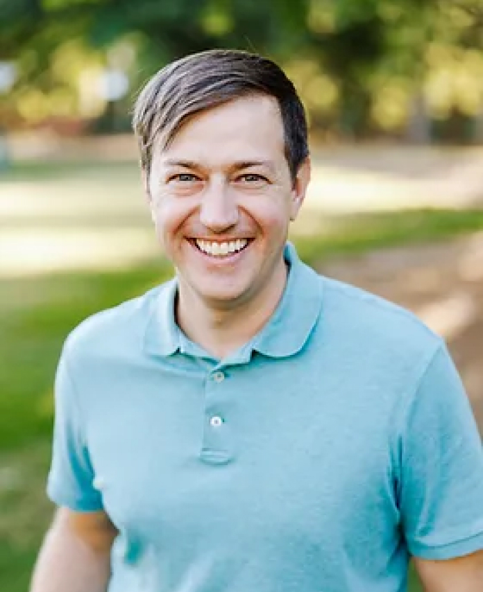 Chris Guzzardo-Headshot-1 Headshot of Chris Guzzardo, partner development guru and leader of the Rali Free to Be Funded Journey